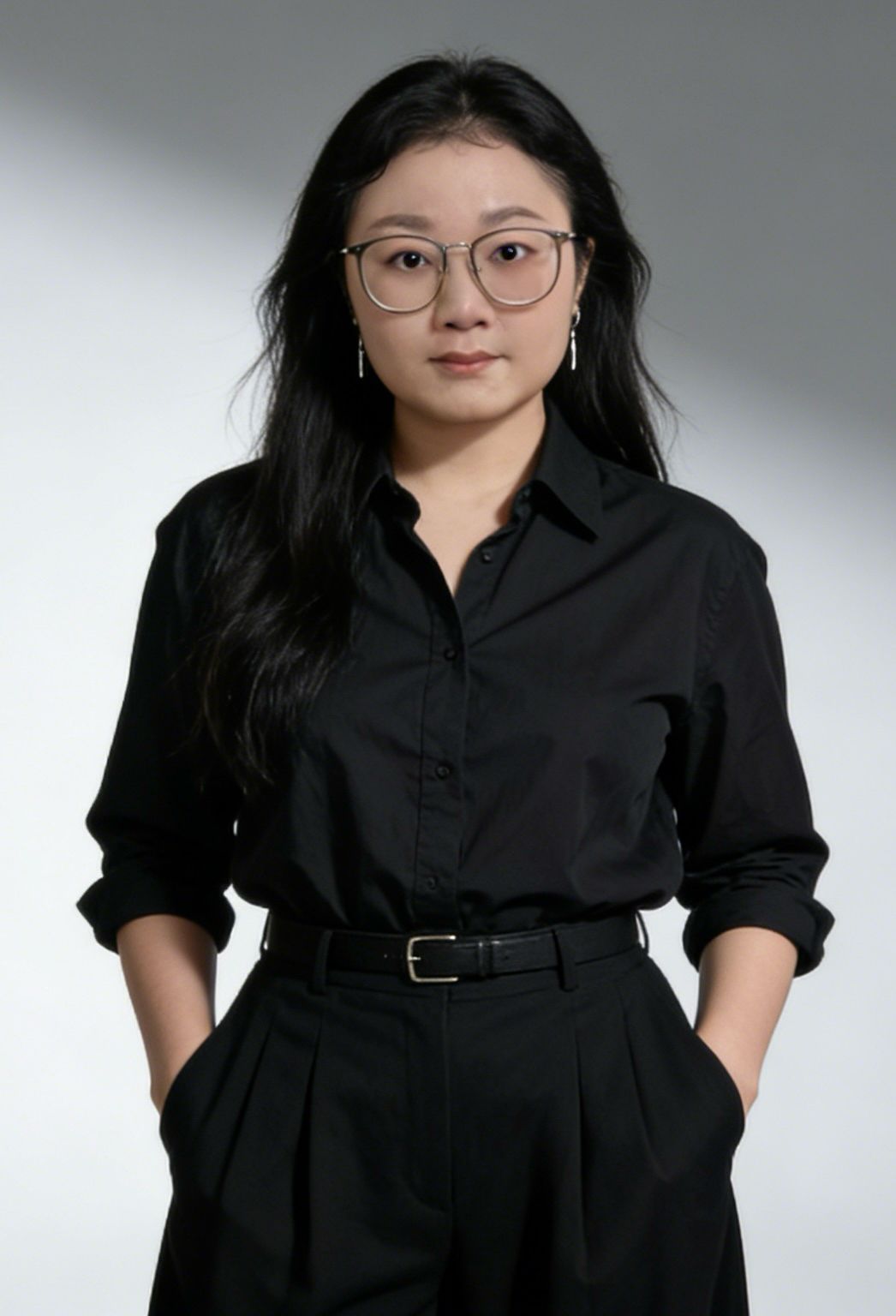 李  响