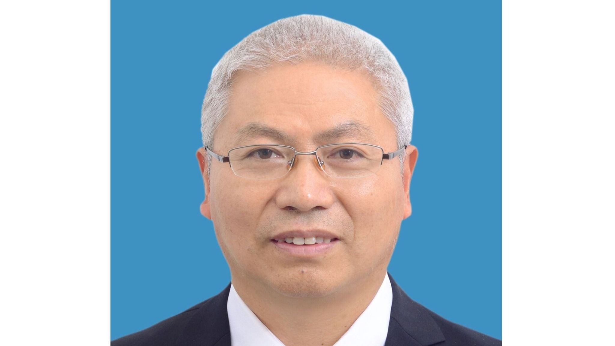 吴  德