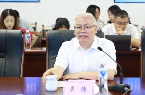 https://news.sicau.edu.cn/__local/A/88/A8/DF0920BC514208AE61F0DBD85C3_3F309D52_758A4.jpg